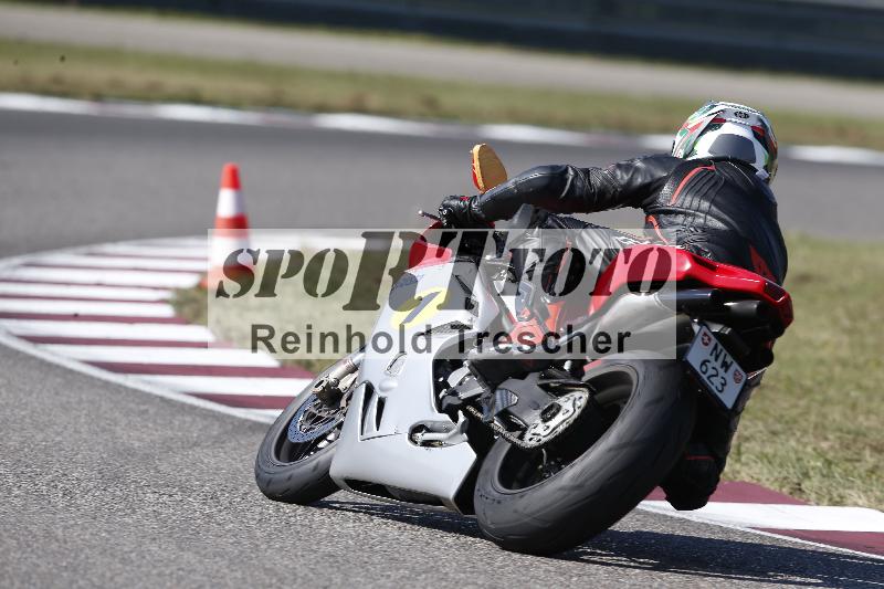 /Archiv-2025/49 26.08.2025 Cornu Master School ADR/gruen-vert/104